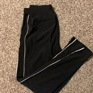 Athleta Brooklyn Ankle Pants in Black